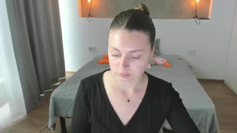 Snapshot of kitkatvel chatting on 06-03-26, 05:54 kitkatvel online show from 06-03-26, 05:54
