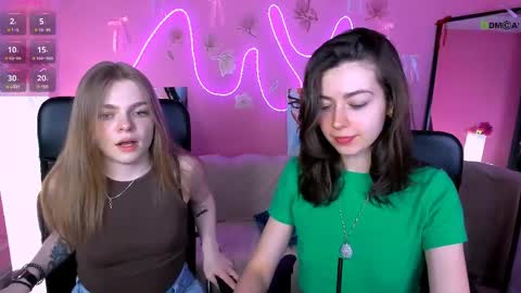 Snapshot of kitniss_dreamy chatting on 05-14-26, 07:20 kitniss online show from 05-14-26, 07:20
