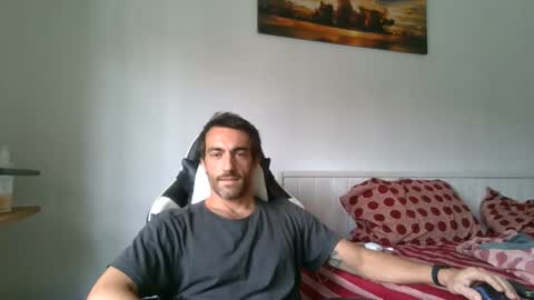 Steve Cocks online show from 01-08-26, 03:36