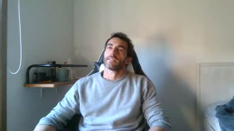 Steve Cocks online show from 04-27-26, 01:53