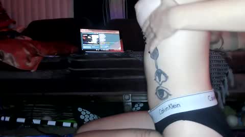 kittenqueen333 online show from 01-06-26, 03:32