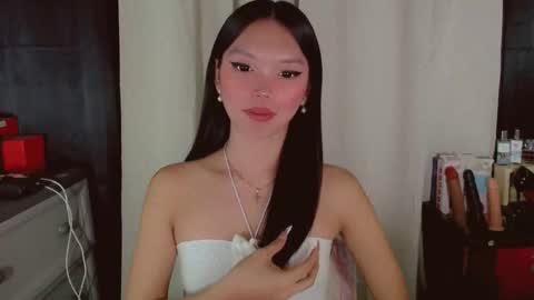 KITTY online show from 04-22-26, 10:11