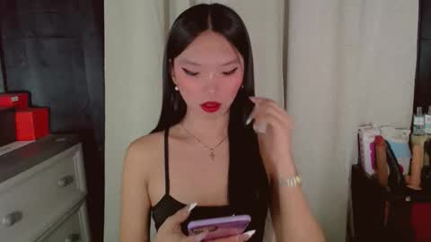 KITTY online show from 04-24-26, 10:01