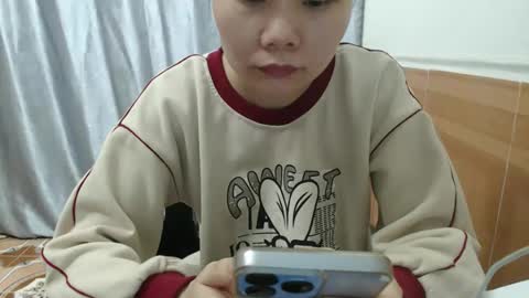 kitti_baby2x online show from 11-18-25, 01:44