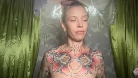 kittjones33 online show from 05-17-26, 08:49