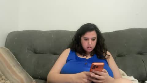 kitty3202 online show from 06-11-26, 05:11