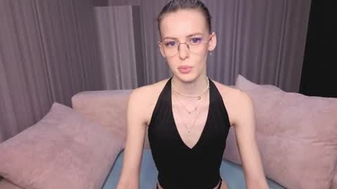 Kitty online show from 05-01-26, 12:48