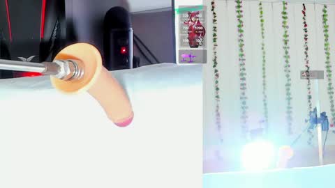 Kitty online show from 04-25-26, 10:07