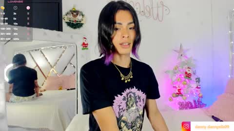 Snapshot of kitty__sexy_ chatting on 12-29-24, 08:00 dann  online show from 12-29-24, 08:00
