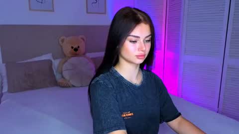 Snapshot of kitty_cut1ee_ chatting on 07-21-26, 07:00 kitty_cut1ee_ online show from 07-21-26, 07:00