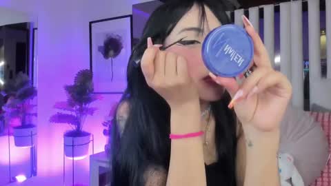 kitty online show from 10-04-25, 09:46