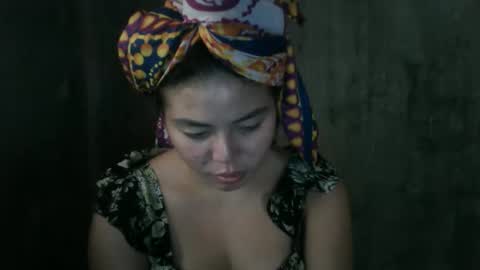 Snapshot of kitty_fussy chatting on 04-06-26, 07:53 kitty_fussy online show from 04-06-26, 07:53