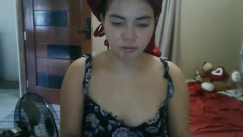 Snapshot of kitty_fussy chatting on 04-11-26, 06:51 kitty_fussy online show from 04-11-26, 06:51