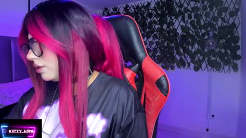 Camila online show from 02-13-26, 01:34