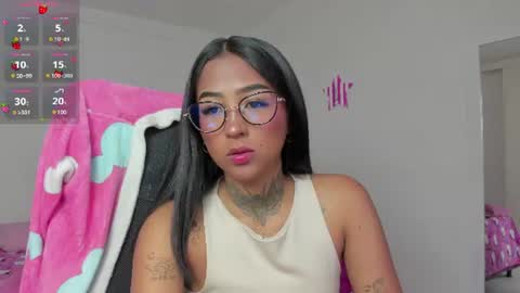 Kitty online show from 07-22-26, 09:28