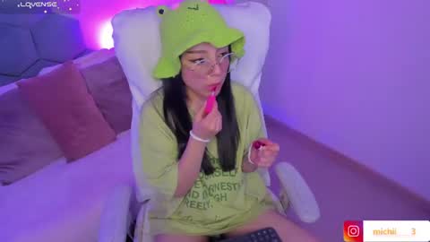 Snapshot of kitty_patitas_suavess chatting on 07-10-26, 03:00 Kitty online show from 07-10-26, 03:00
