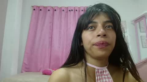Aleja online show from 05-08-26, 01:44