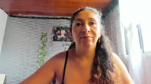 violet online show from 10-25-25, 04:57