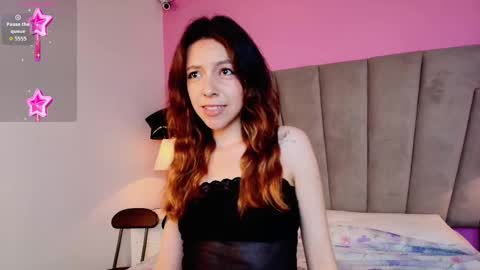 Kitty online show from 11-24-25, 01:11