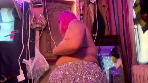 Drip maker online show from 12-17-24, 02:22