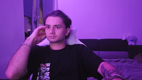 Snapshot of kittyeliz chatting on 12-03-25, 08:29 Eliz online show from 12-03-25, 08:29