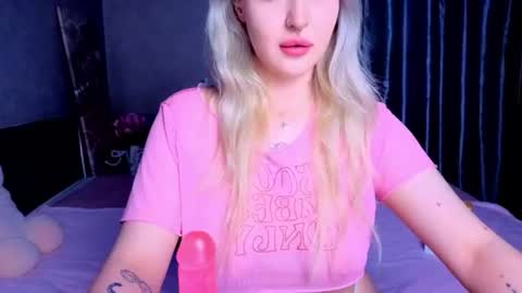Snapshot of kittykendall chatting on 07-05-26, 05:31 kittykendall online show from 07-05-26, 05:31