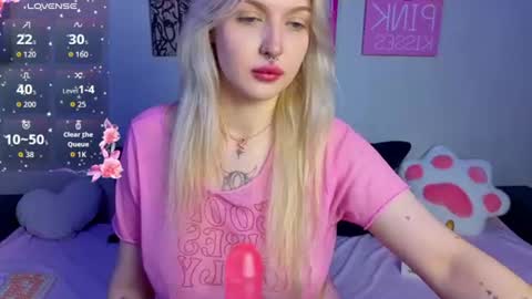 Snapshot of kittykendall chatting on 08-01-26, 06:07 kittykendall online show from 08-01-26, 06:07