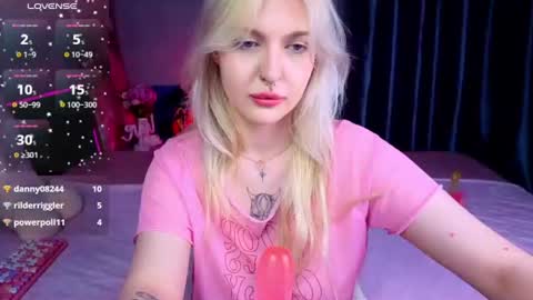 Snapshot of kittykendall chatting on 08-06-26, 09:06 kittykendall online show from 08-06-26, 09:06