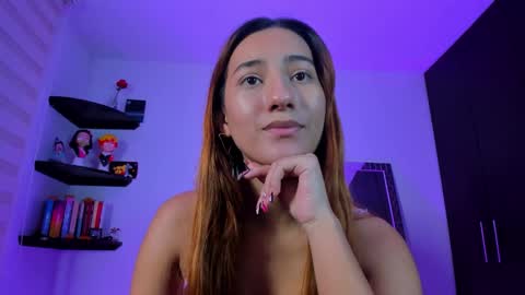 Snapshot of kittyrush_ chatting on 10-03-25, 04:42 kitty online show from 10-03-25, 04:42