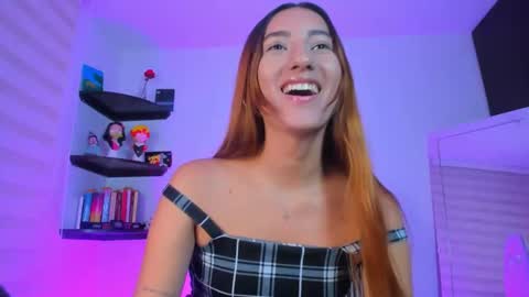 Snapshot of kittyrush_ chatting on 11-19-25, 04:56 kitty online show from 11-19-25, 04:56