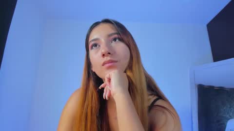 Snapshot of kittyrush_ chatting on 12-16-25, 07:02 kitty online show from 12-16-25, 07:02