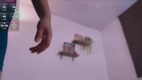 Sophie online show from 04-24-26, 10:56