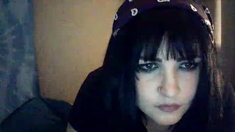 Snapshot of kittytats21 chatting on 05-21-26, 11:12 SummerT online show from 05-21-26, 11:12