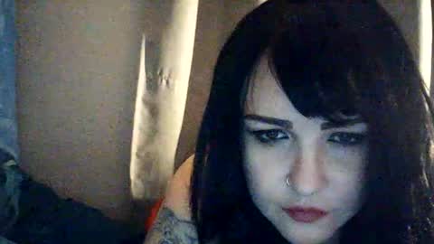 Snapshot of kittytats21 chatting on 05-28-26, 10:40 SummerT online show from 05-28-26, 10:40