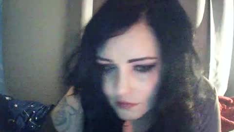 Snapshot of kittytats21 chatting on 06-05-26, 01:01 SummerT online show from 06-05-26, 01:01