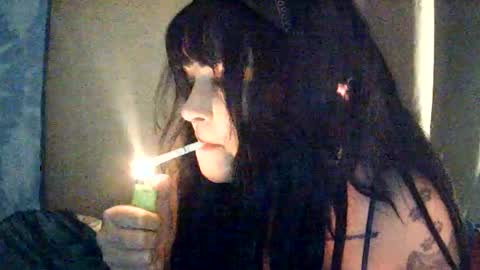 Snapshot of kittytats21 chatting on 06-07-26, 10:57 SummerT online show from 06-07-26, 10:57