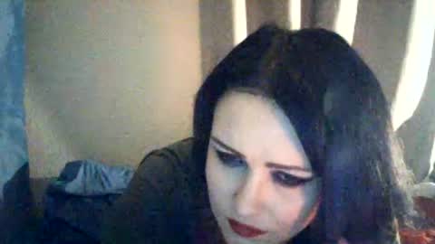 SummerT online show from 06-15-26, 07:16