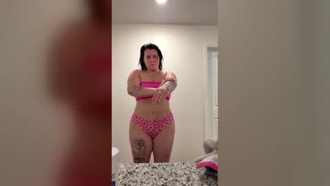 Snapshot of kittyykat4571 chatting on 04-02-26, 04:10 Kat3 online show from 04-02-26, 04:10