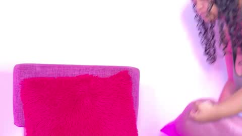 Kitty Hill online show from 01-19-26, 03:32