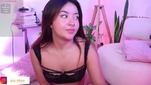  Tiffanii  online show from 02-09-26, 05:55