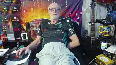 kiveuxmakeu online show from 09-15-25, 08:25