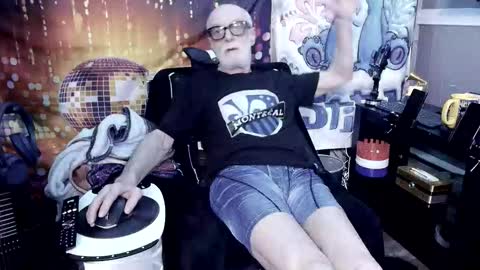 kiveuxmakeu online show from 01-14-26, 06:41