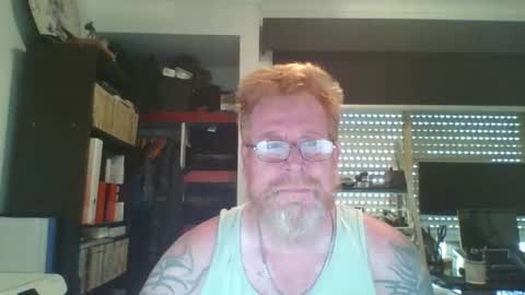 kiwi_boss61 online show from 11-18-25, 12:05