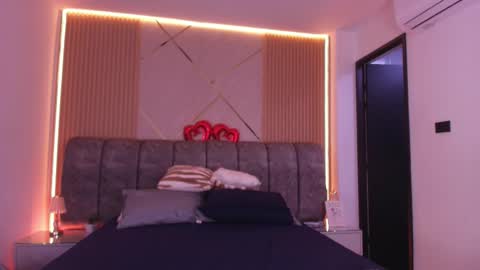 Kkira  online show from 02-27-26, 12:05