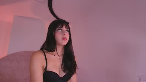 Kkira  online show from 04-11-26, 11:58