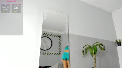 klariz09 online show from 02-10-26, 08:02