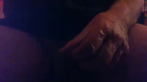 Snapshot of kledenn chatting on 11-10-25, 08:41 kledenn online show from 11-10-25, 08:41