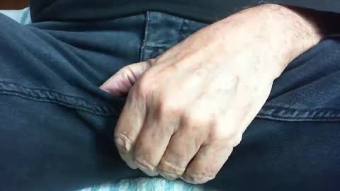 Snapshot of kledenn chatting on 02-11-26, 01:16 kledenn online show from 02-11-26, 01:16