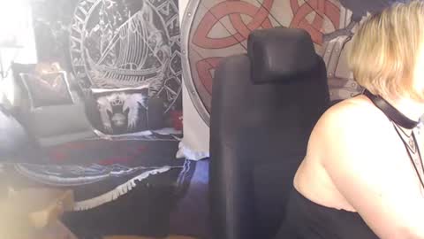 Michelle online show from 01-29-25, 12:24
