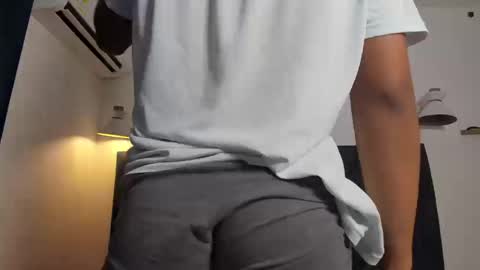 kleiver_cum18 online show from 03-11-26, 09:54